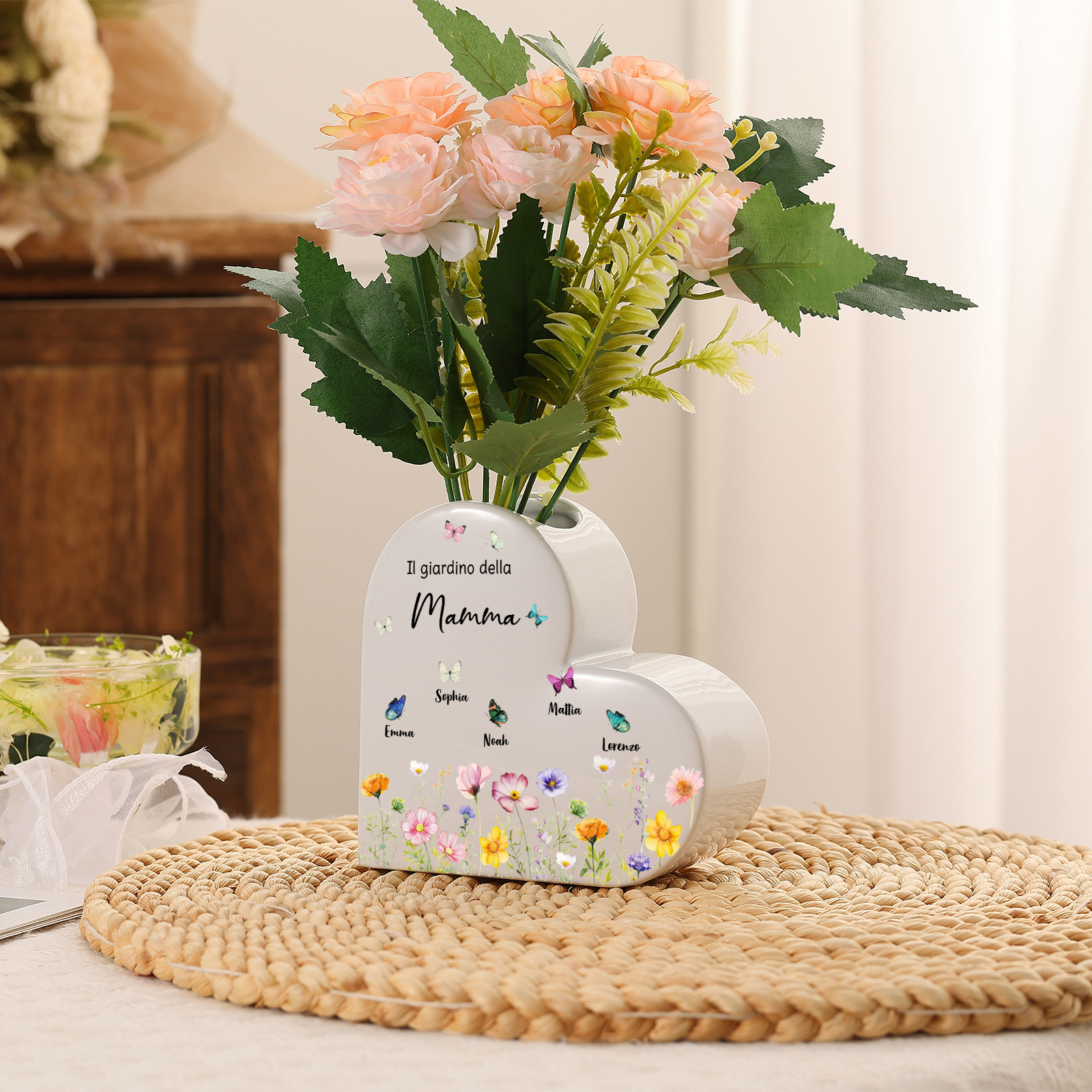 Vaso Cuore Personalizzato in Ceramica con 1-10 Nomi e Farfalle per Mamma o Nonna
