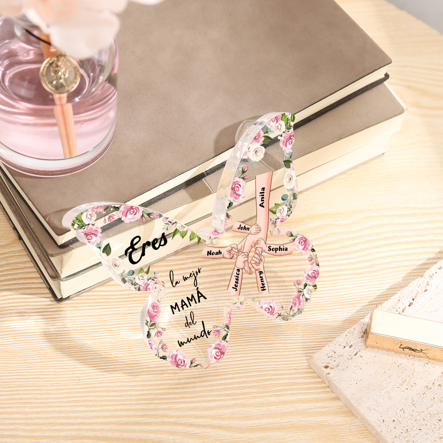 A mi mamá-Placa de acrílico en forma de mariposa mano con mano 6 nombres personalizados | Jessemade