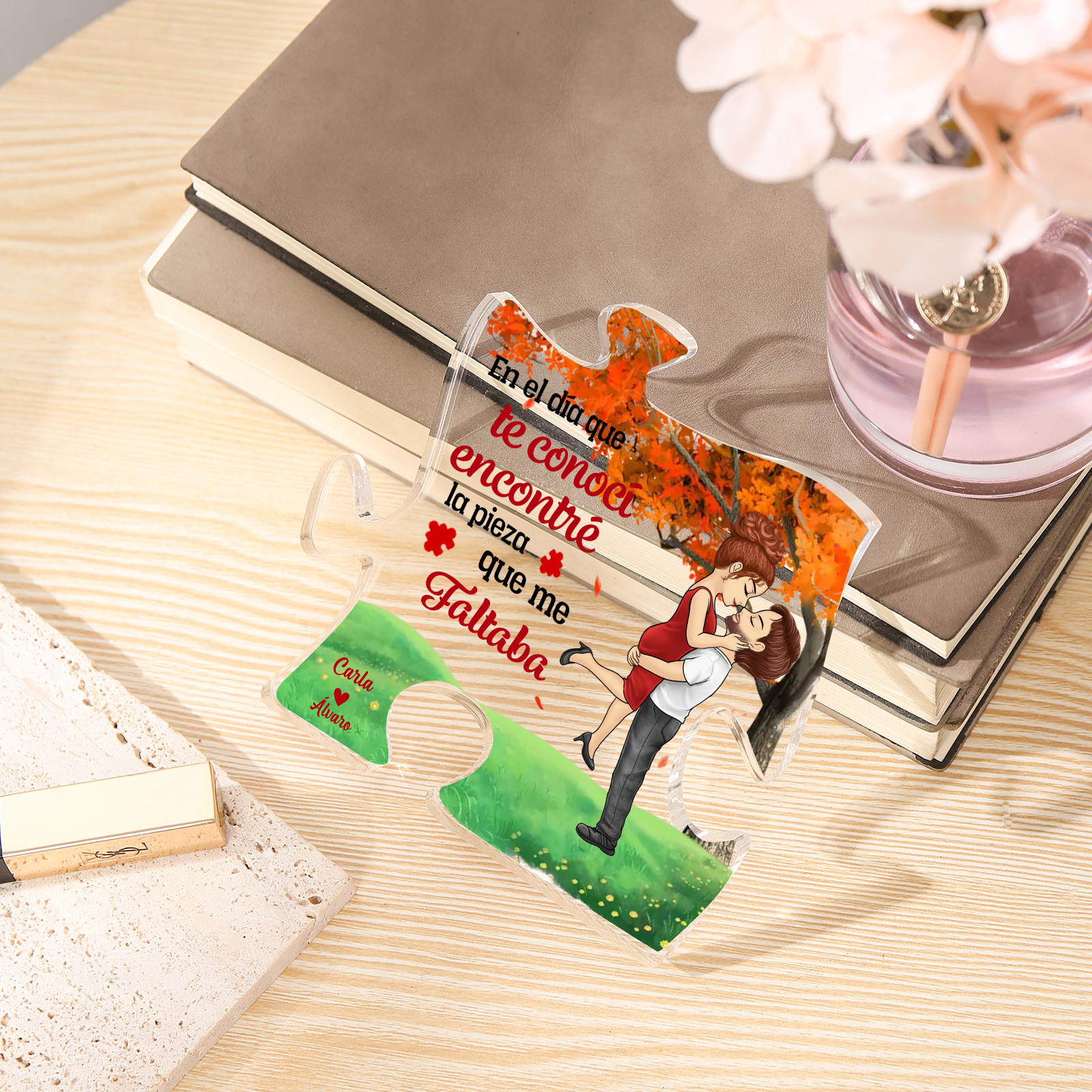 Placa de acrílico en forma de rompecabezas para pareja con 2 nombres y figuras personalizados | Jessemade