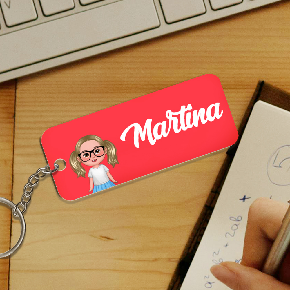 Llavero con nombre personalizado – Regalo práctico vuelta a la escuela