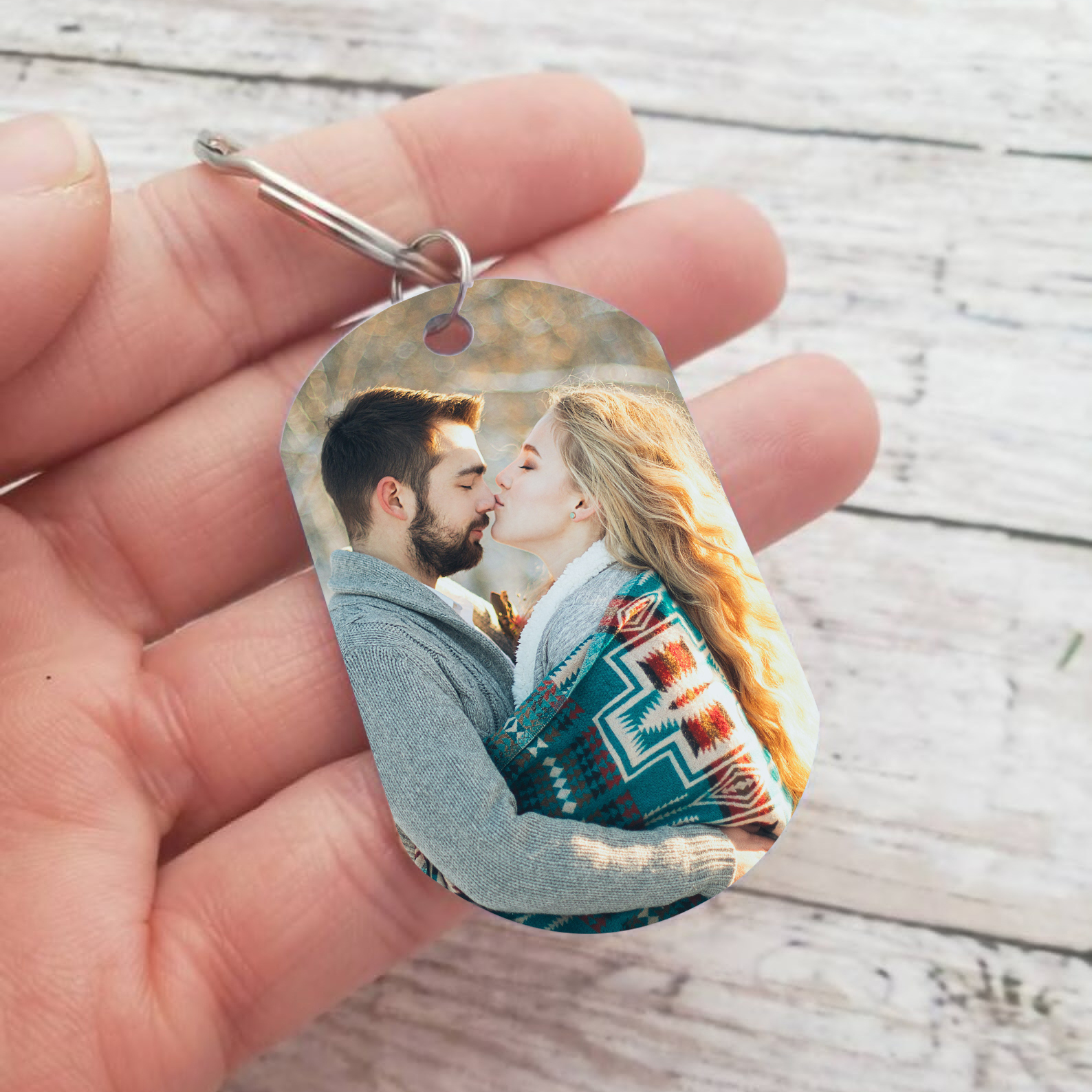 Llavero para pareja mano con mano personalizado con 2 nombres, fecha y foto | Jessemade