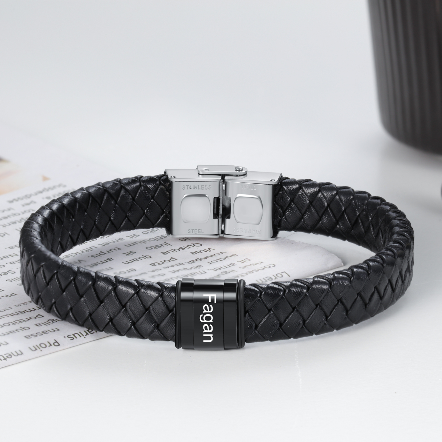 A mi querido-Pulsera de cuero trenzado de hombre con 1 perla personalizada con 1 nombre-Jessemade ES
