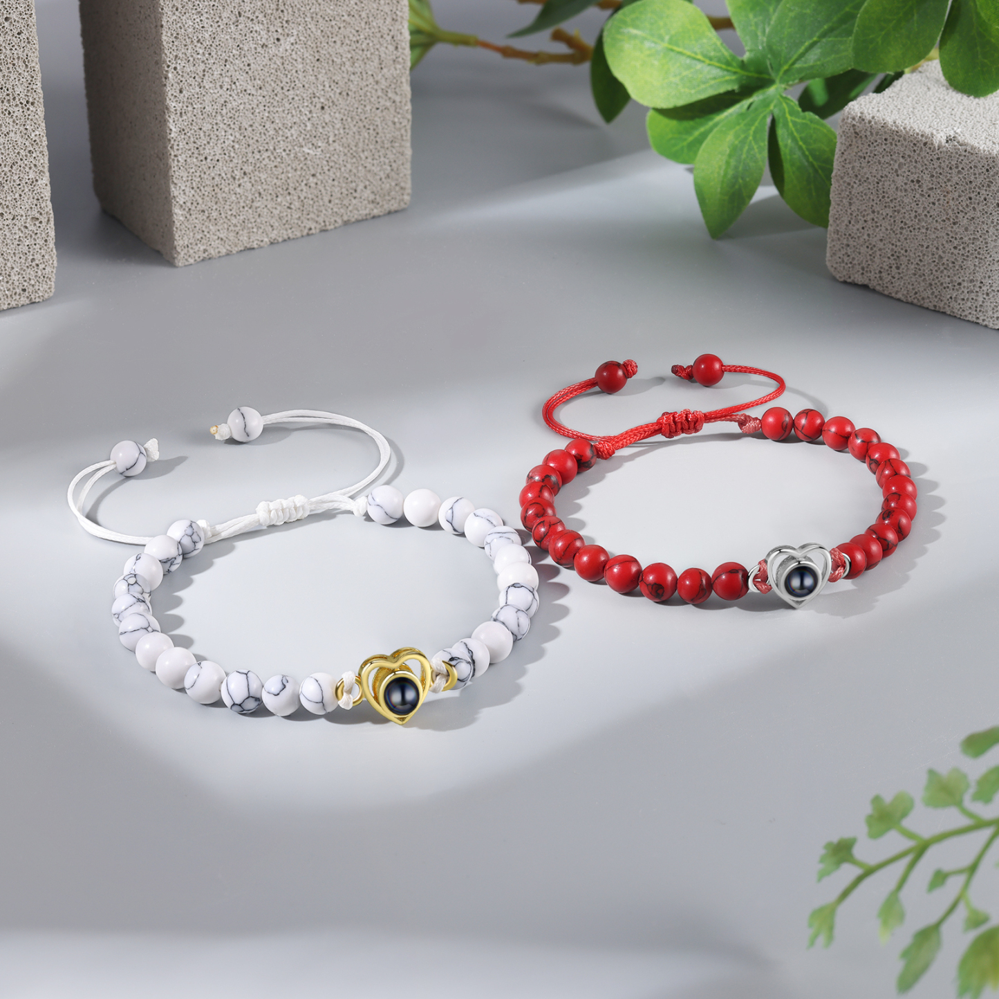 Pulsera de turquesa blanca sintética con proyección de foto en color con dije de corazón pulsera ajustable-Jessemade ES