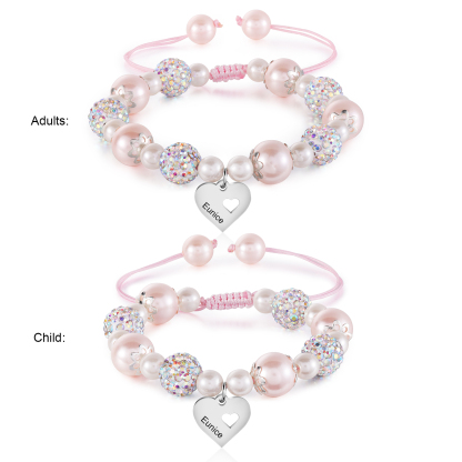 Unidad de 2 pulseras de perlas para mamá e hija con dije personalizado de 2 nombres | Jessemade ES