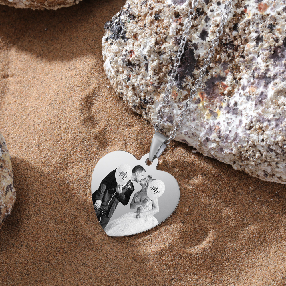 Collar de corazón con 1 foto personalizada y 1 nombre