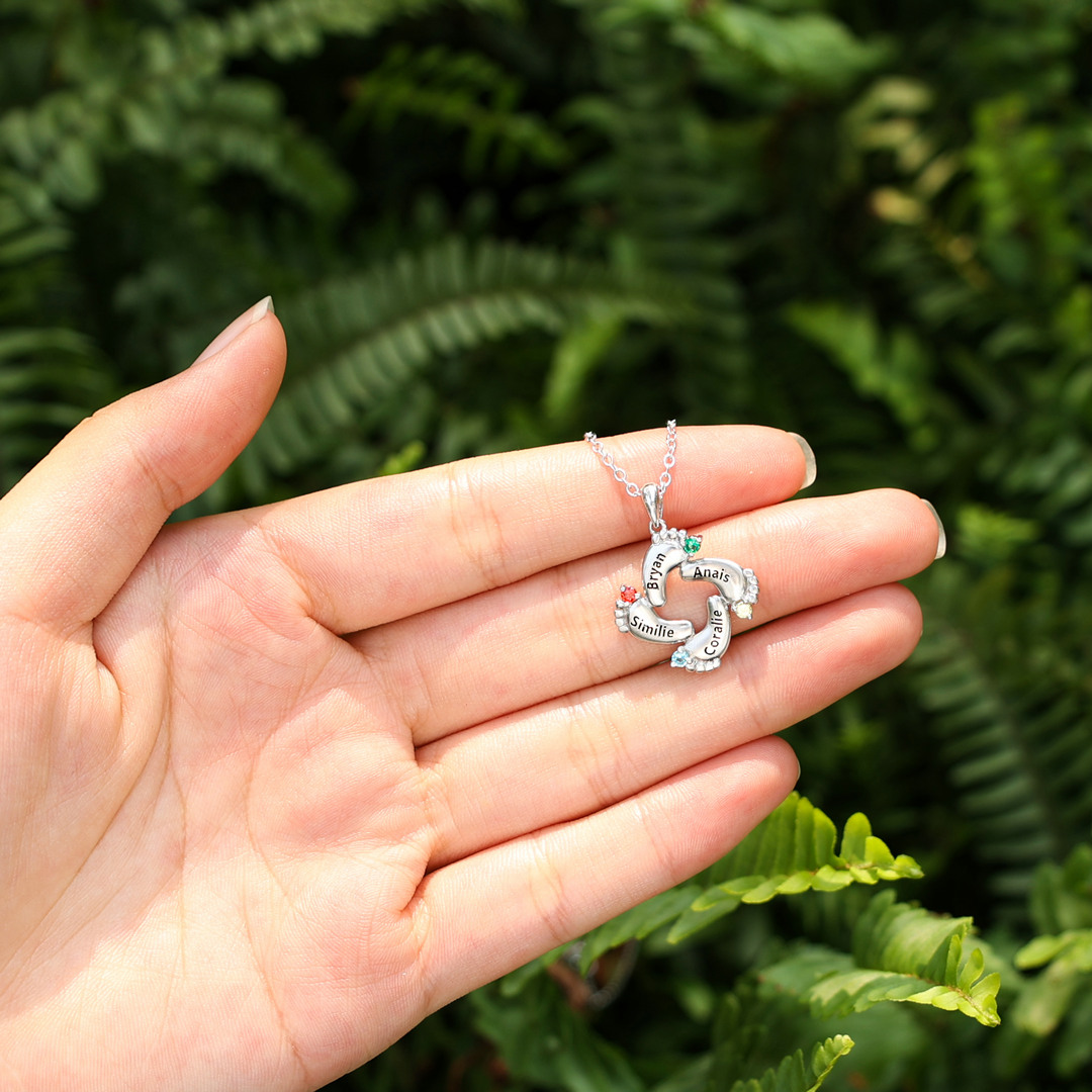 Collar 4 nombres y 4 piedras de nacimiento personalizados en pies de bebé-Jessemade ES