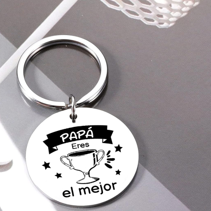 A mi papá-Llavero de placa redonda "Papá eres el mejor"-Jessemade ES