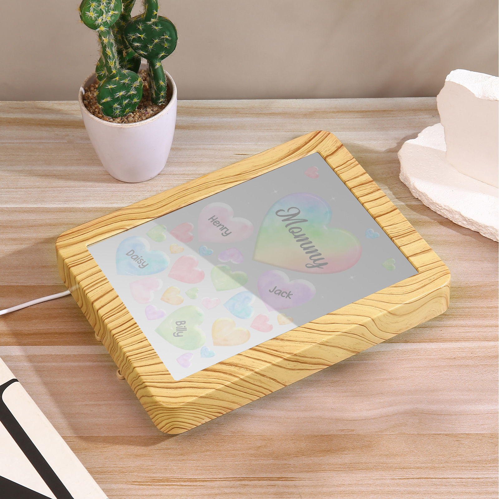 Marco/Espejo con LED Multifuncional Corazones 1-7 Nombres Personalizados con 1 Texto-Jessemade ES