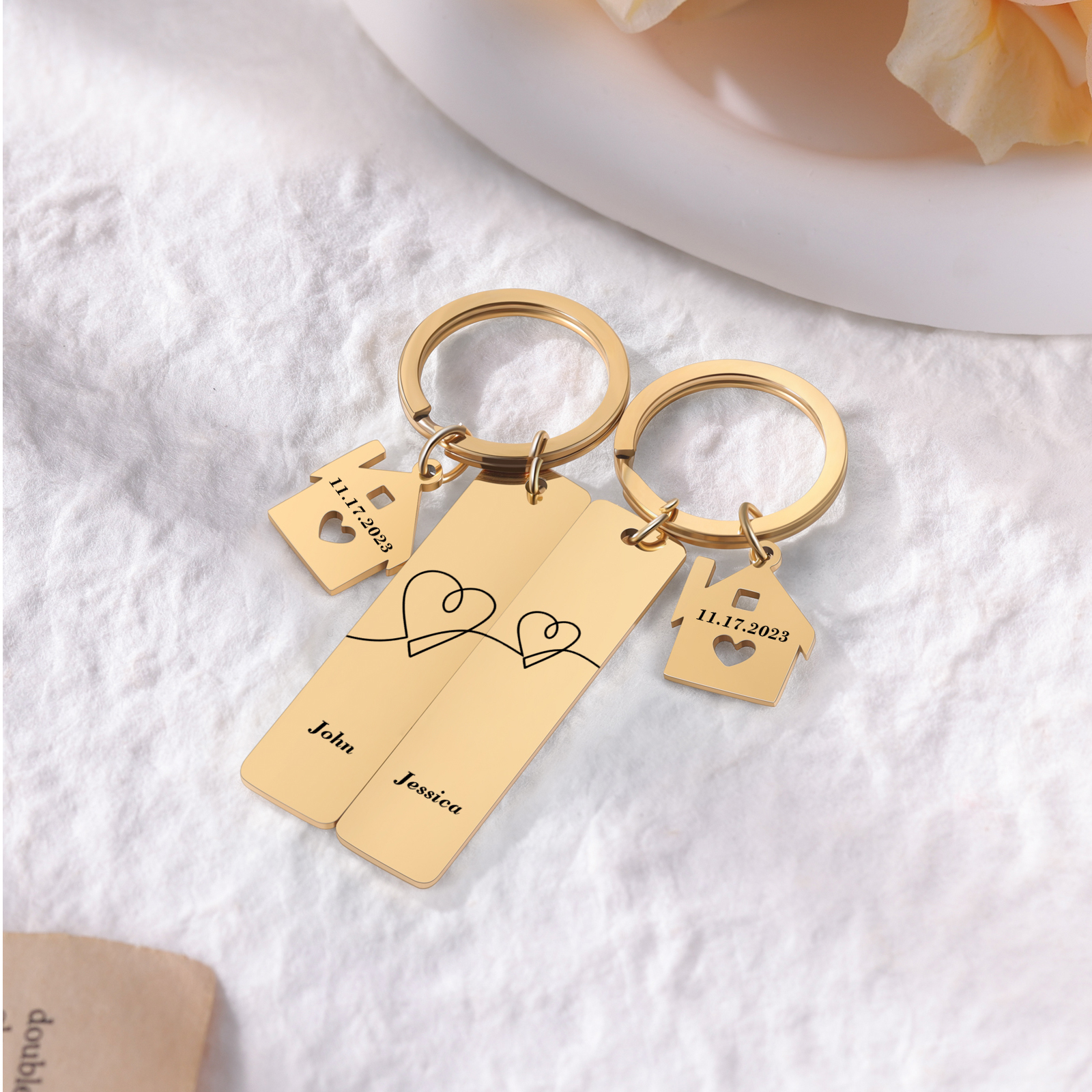 Llavero para pareja corazones conectados 2 nombres personalizados con fecha dije de casa-Jessemade ES