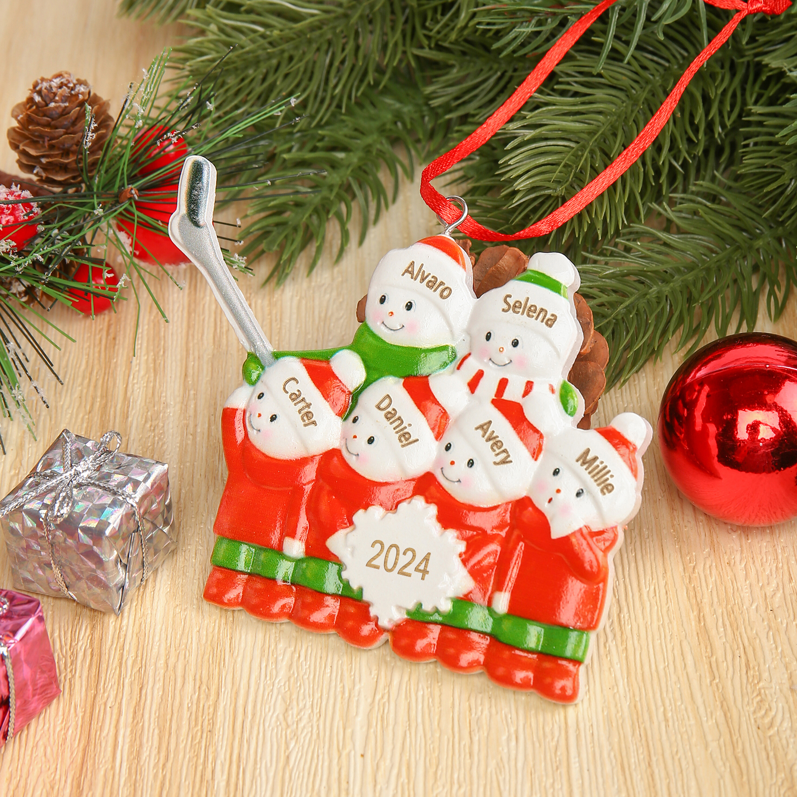 Navidad-Ornamento muñecos navideño de resina Esquiar año y 6 nombres personalizados adorno del árbol