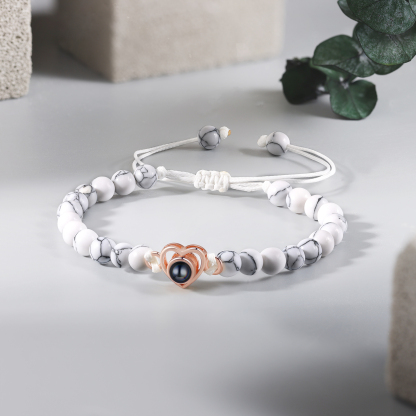 Pulsera de turquesa blanca sintética con proyección de foto en color con dije de corazón pulsera ajustable-Jessemade ES