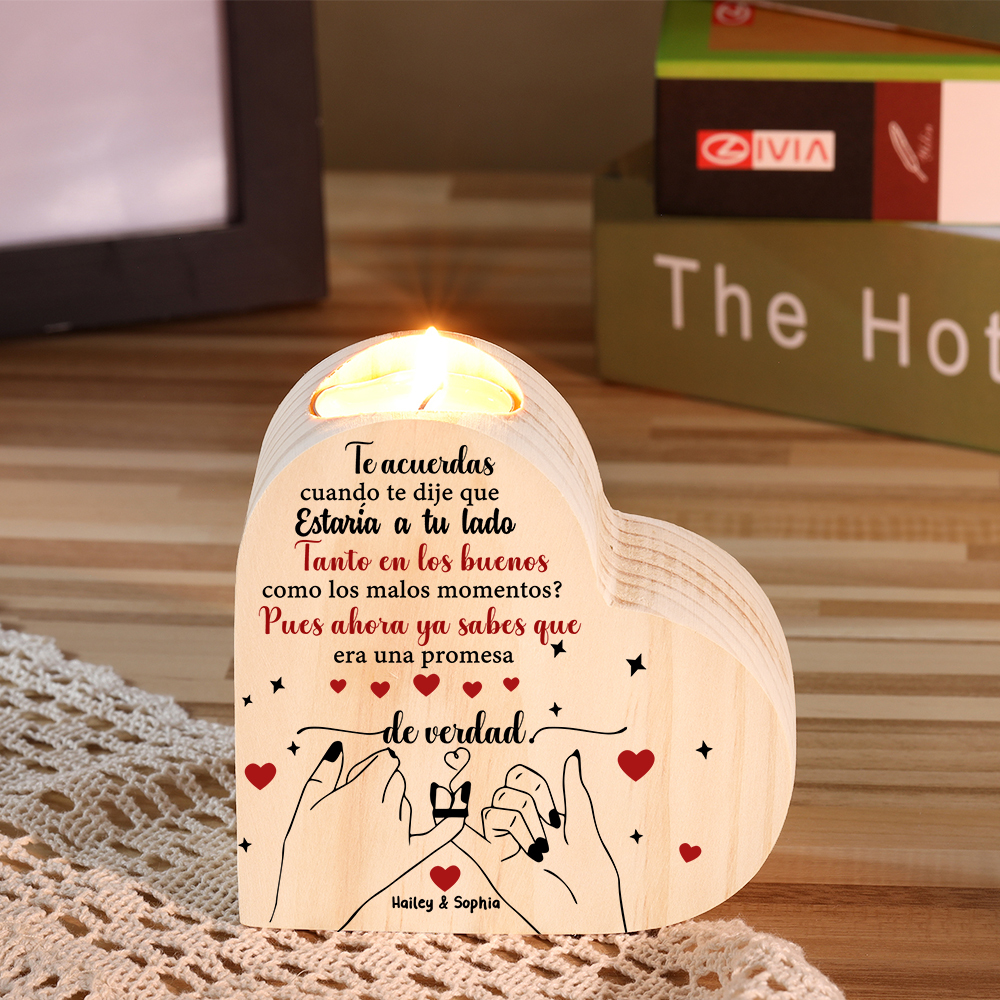 Candelero de madera dedos cogidos para pareja sin vela personalizado con 2 nombres-Jessemade ES