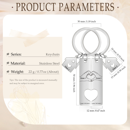Llavero para pareja posando corazón con manos 2 nombres, 2 letras personalizados con fecha dije de casa-Jessemade ES