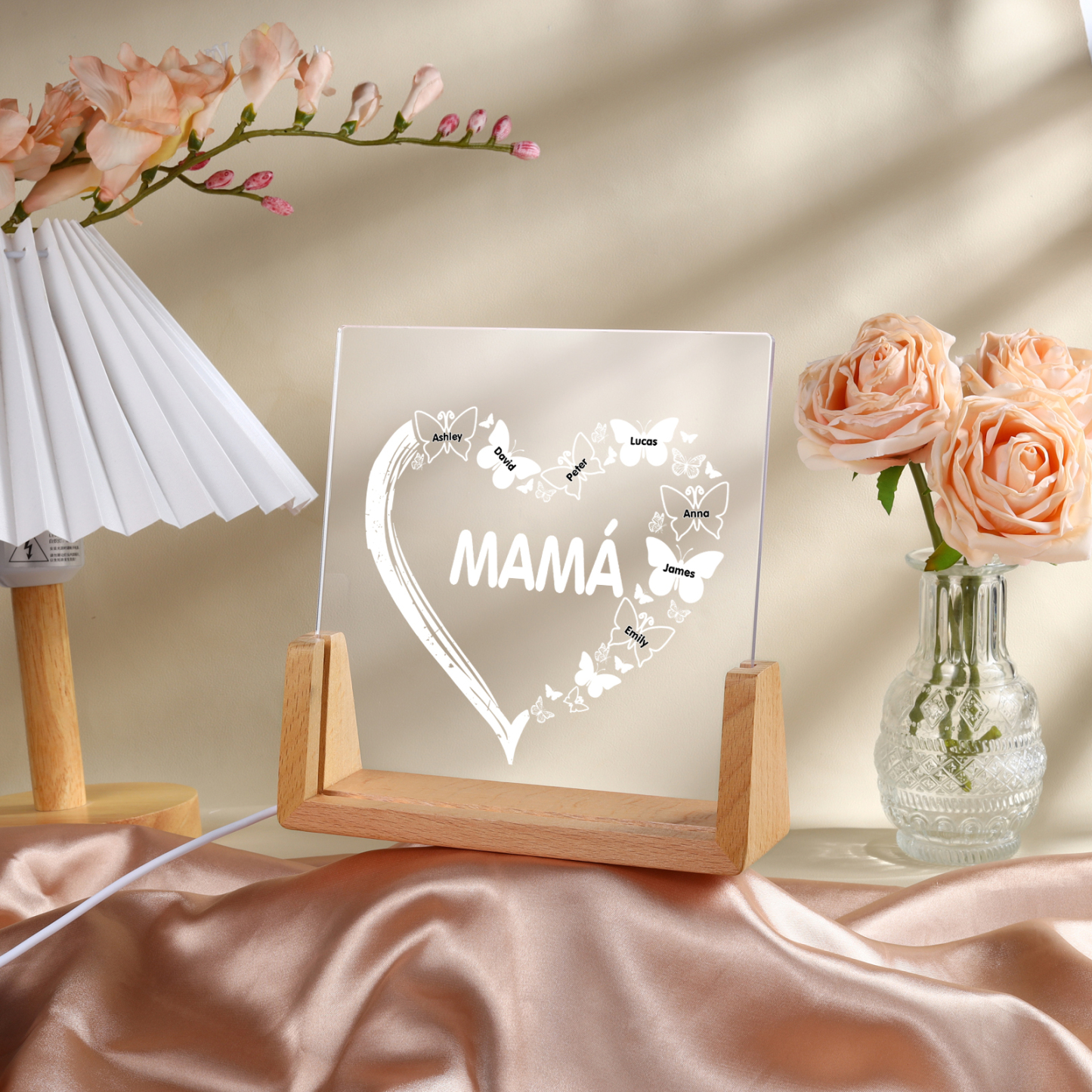 A mi mamá/abuela-Lámpara Personalizada con 2-8 Nombres y 1 Texto "corazón y mariposas" 3D Ilusión Luz de Noche-Jessemade ES