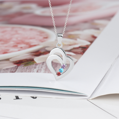 Collar para mujer de corazón de plata 925 personalizado con 3 piedras de nacimiento y 3 nombres