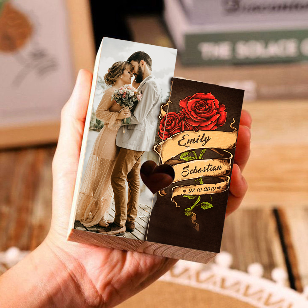 Candelero para pareja de madera de dos piezas sin candela con 2 nombres, fecha y foto personalizados-Jessemade ES