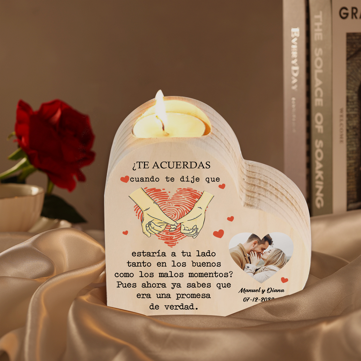 Candelero de madera dedos cogidos para pareja sin vela personalizado con texto, fecha y foto-Jessemade ES