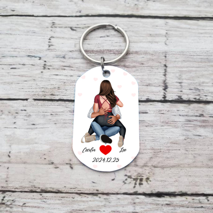 Llavero de pareja abrazada personalizado con 2 nombres, apariencias y fecha | Jessemade
