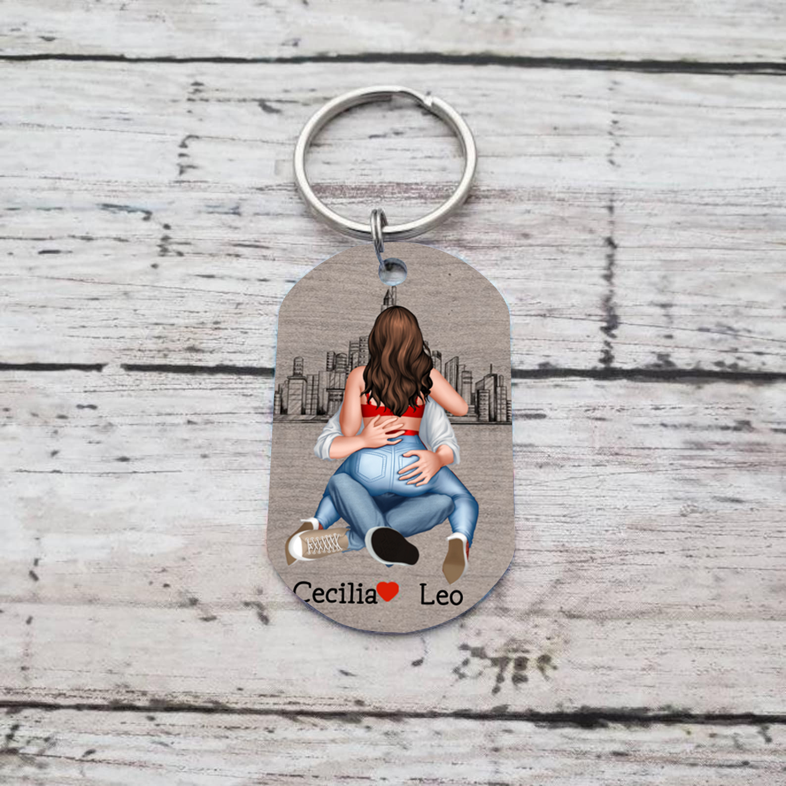 Llavero de pareja abrazada personalizado con 2 nombres y ropas | Jessemade