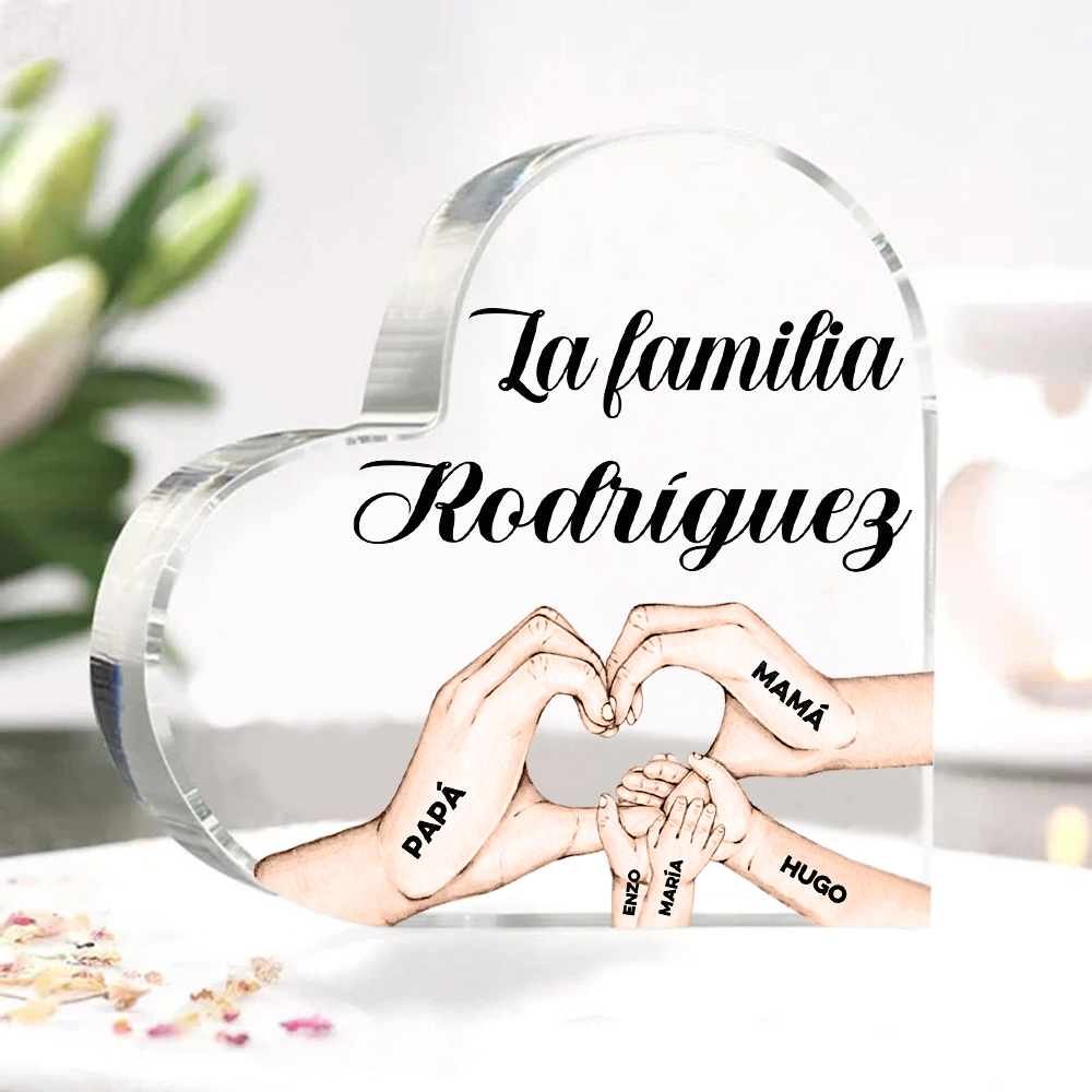 Placa de acrílico en forma de corazón mano a mano con 1 texto y 5 nombres personalizados-Jessemade ES