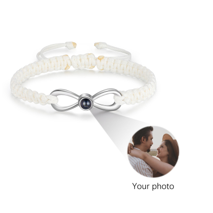 Pulsera con proyección de foto en color con dije de lazo y 3 colores de cuerda ajustable-Jessemade ES