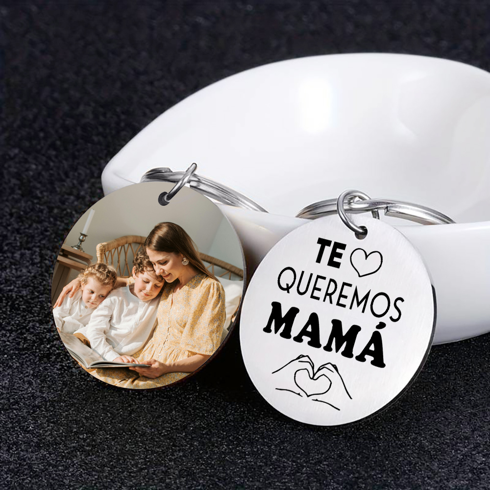 A mi mamá - Llavero de placa redonda "te queremos mamá" con 1 foto personalizada-Jessemade ES