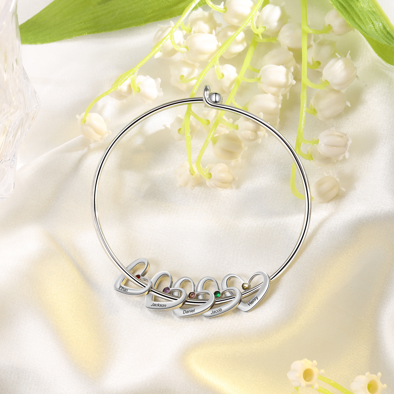 Pulsera 2-6 nombres y piedras de nacimiento personalizados con colgantes de corazón plateado
