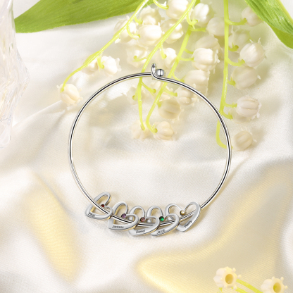 Pulsera 2-6 nombres y piedras de nacimiento personalizados con colgantes de corazón plateado