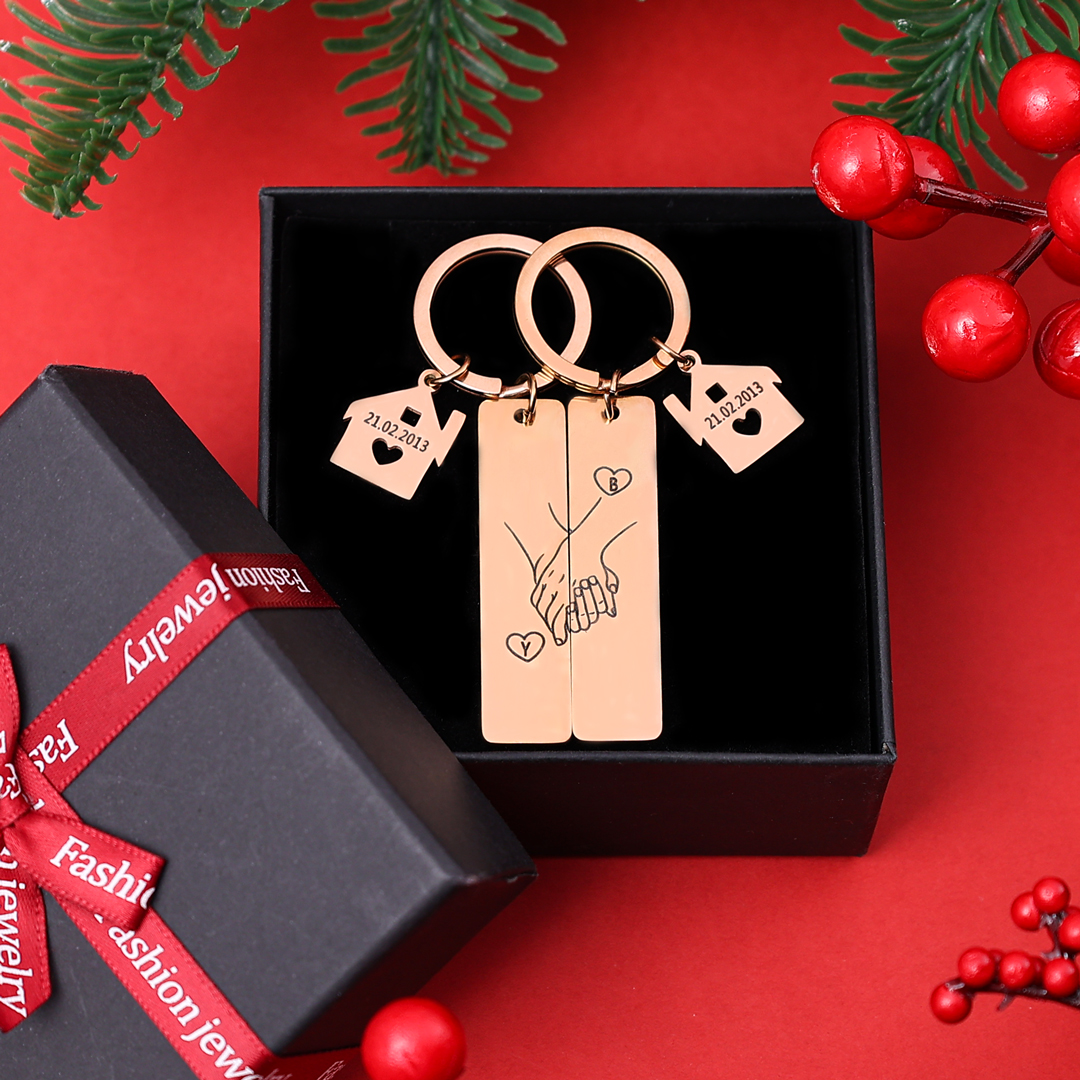 Con caja Navidad - Llavero para pareja mano a mano 2 letras personalizadas con fecha-Jessemade ES