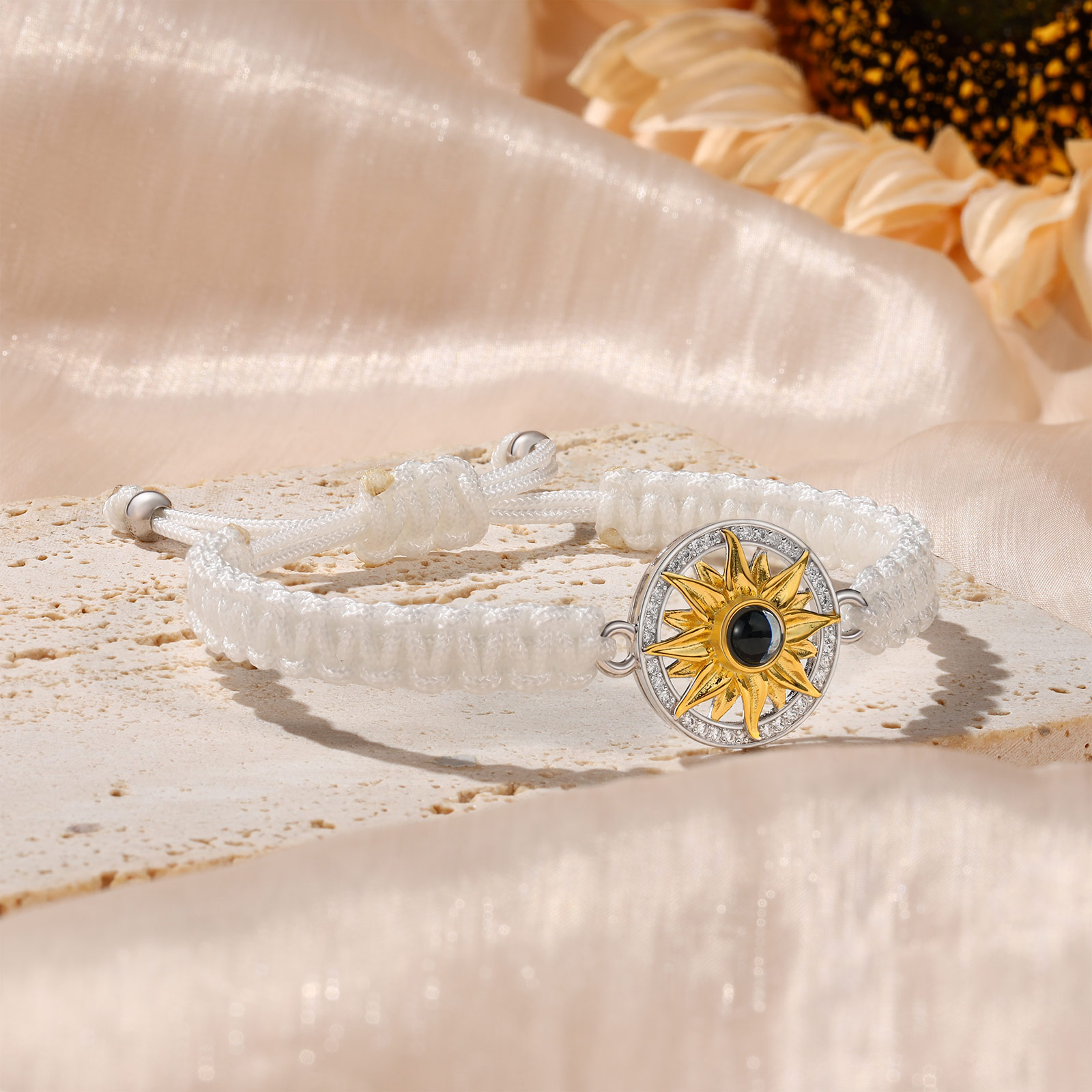 Pulsera con proyección de foto con dije de girasol cuerda blanca-Jessemade ES