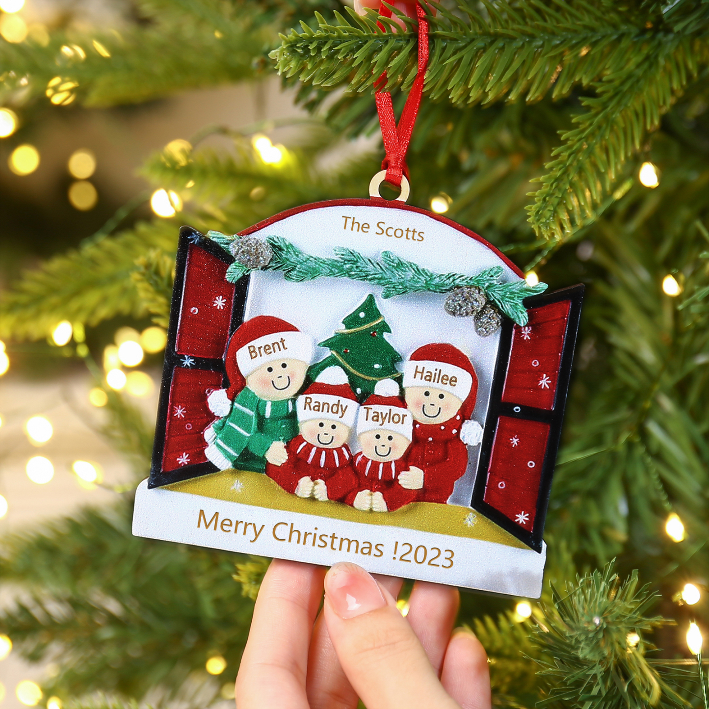 Navidad-Ornamento muñecos navideño de madera familia de 4 y 2 textos y año personalizados adorno del árbol-Jessemade ES