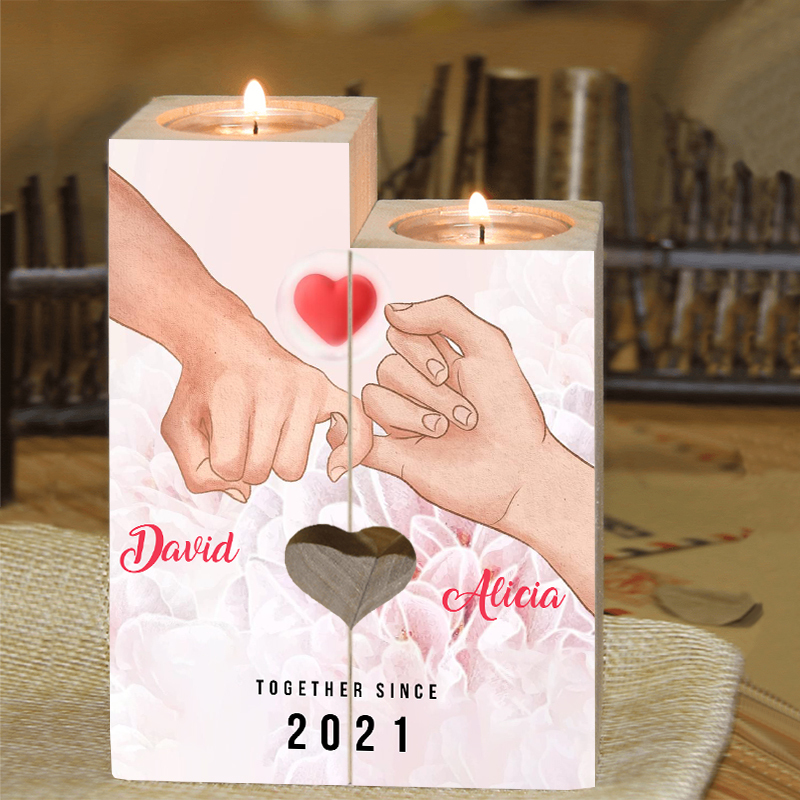 Candelero de dedos cogidos para pareja de madera de dos piezas sin candela con 2 nombres y texto personalizados y año-Jessemade ES