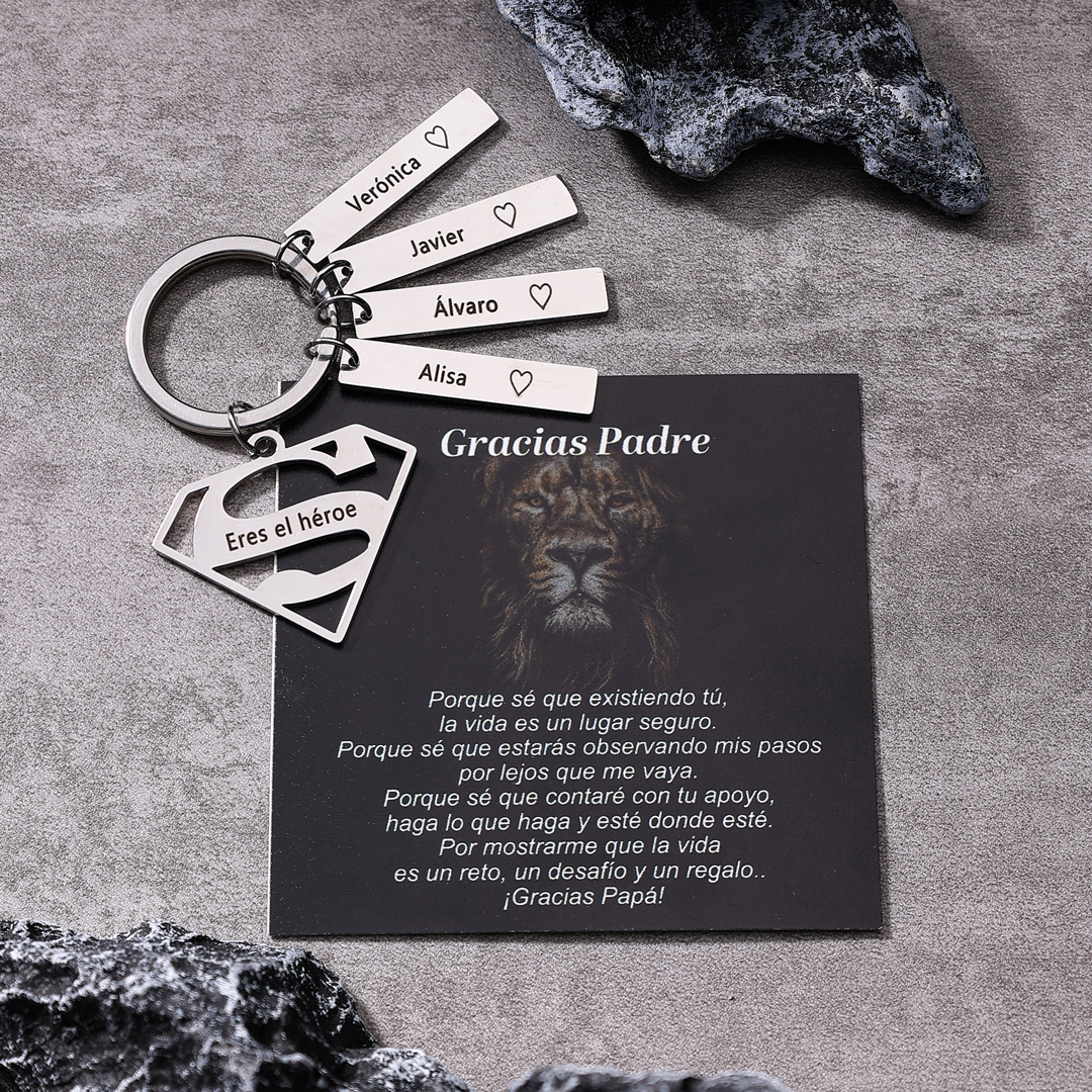 A mi papá - Llavero Superman con 4 nombres personalizados con texto-Jessemade ES