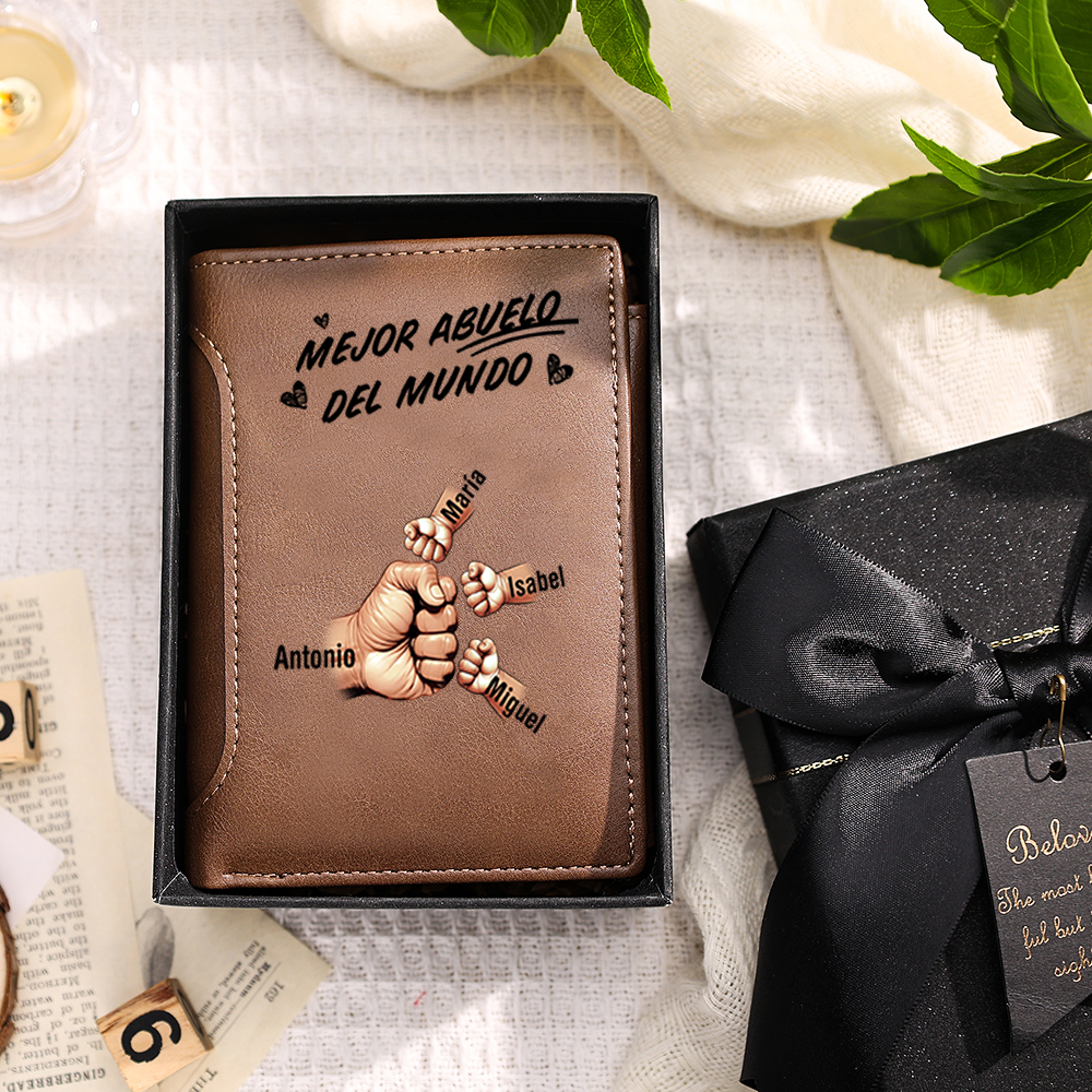 Cartera personalizada con nombres y diseño de puños – Regalo único y práctico