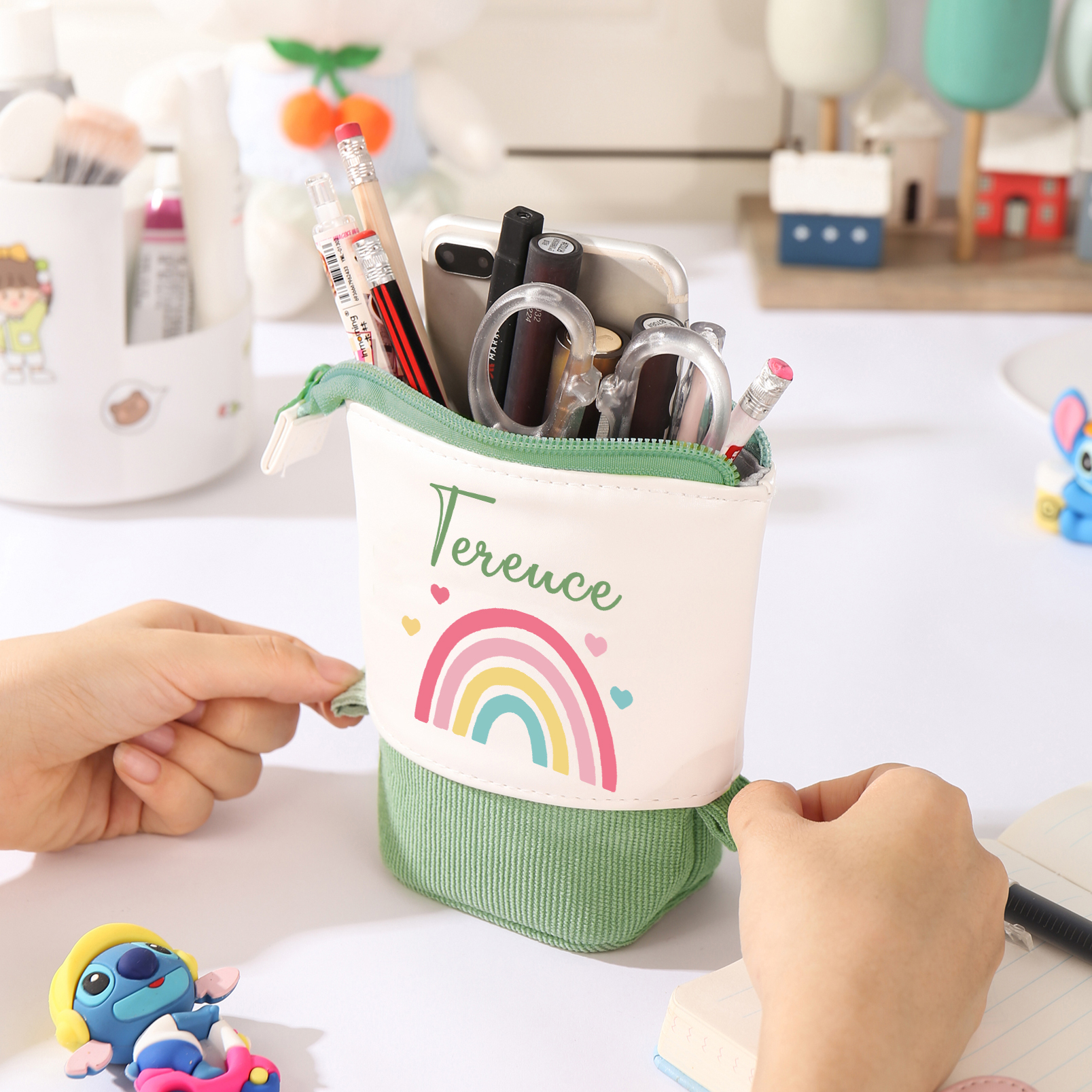 Estuche personalizado con nombre con diseños coloridos de iris para niños