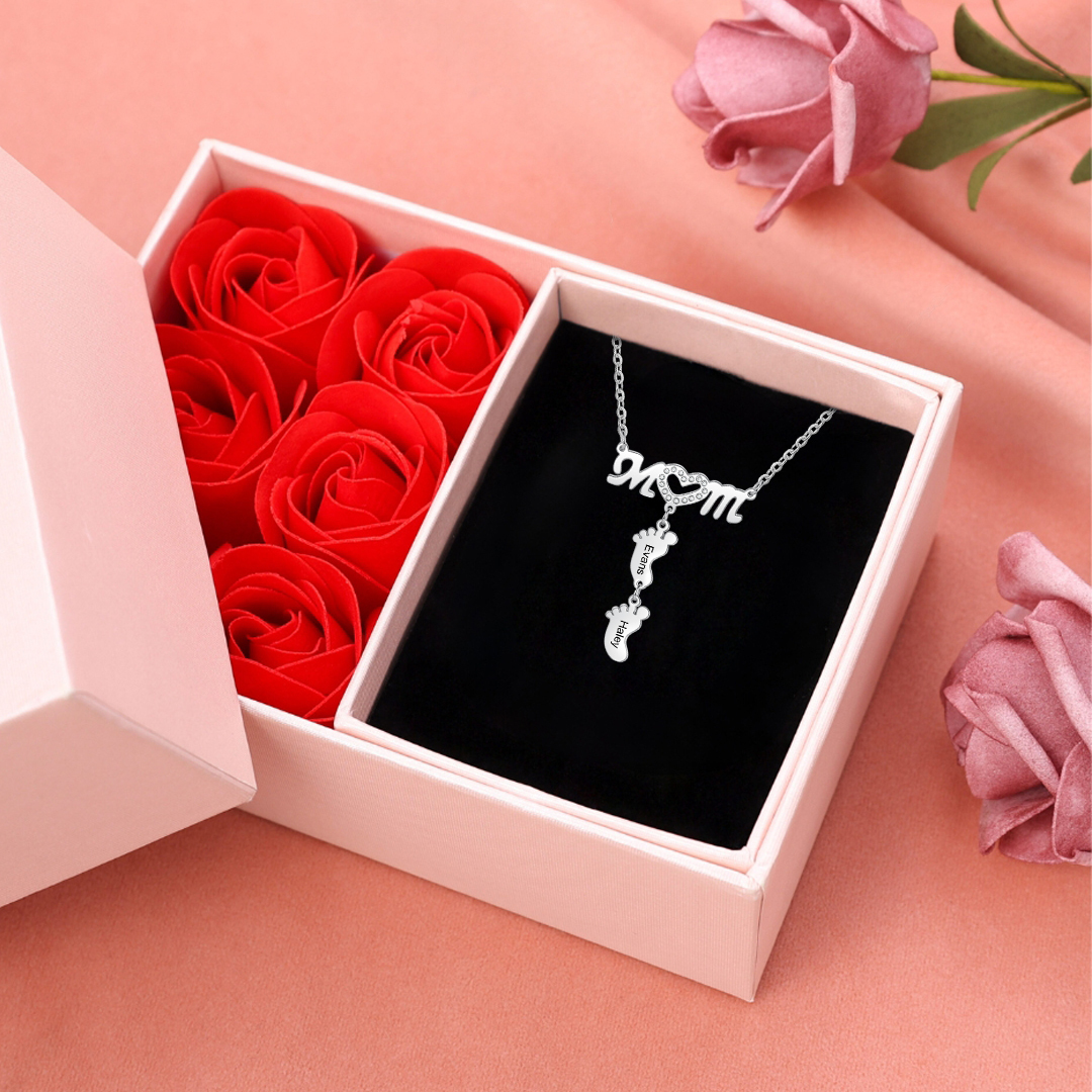 Collar "MoM" con colgante de huellas personalizadas con 2 nombres-Jessemade ES