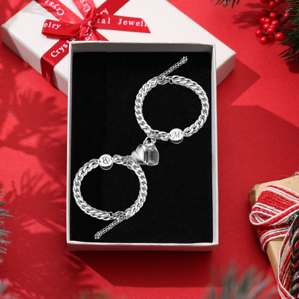 Caja Navidad-Pulseras de acero personalizadas para pareja con dije de corazón de rompecabezas magnético 2 letras-Jessemade ES
