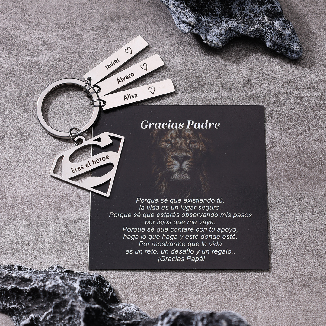 A mi papá - Llavero Superman con 3 nombres personalizados con texto-Jessemade ES