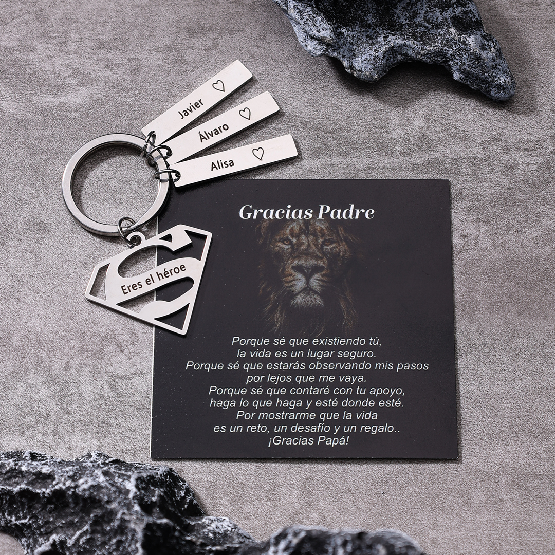 A mi papá - Llavero Superman con 3 nombres personalizados con texto-Jessemade ES