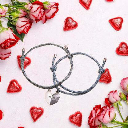 Pulseras de cuerda personalizadas con 2 letras para pareja con dije de corazón magnético | Jessemade