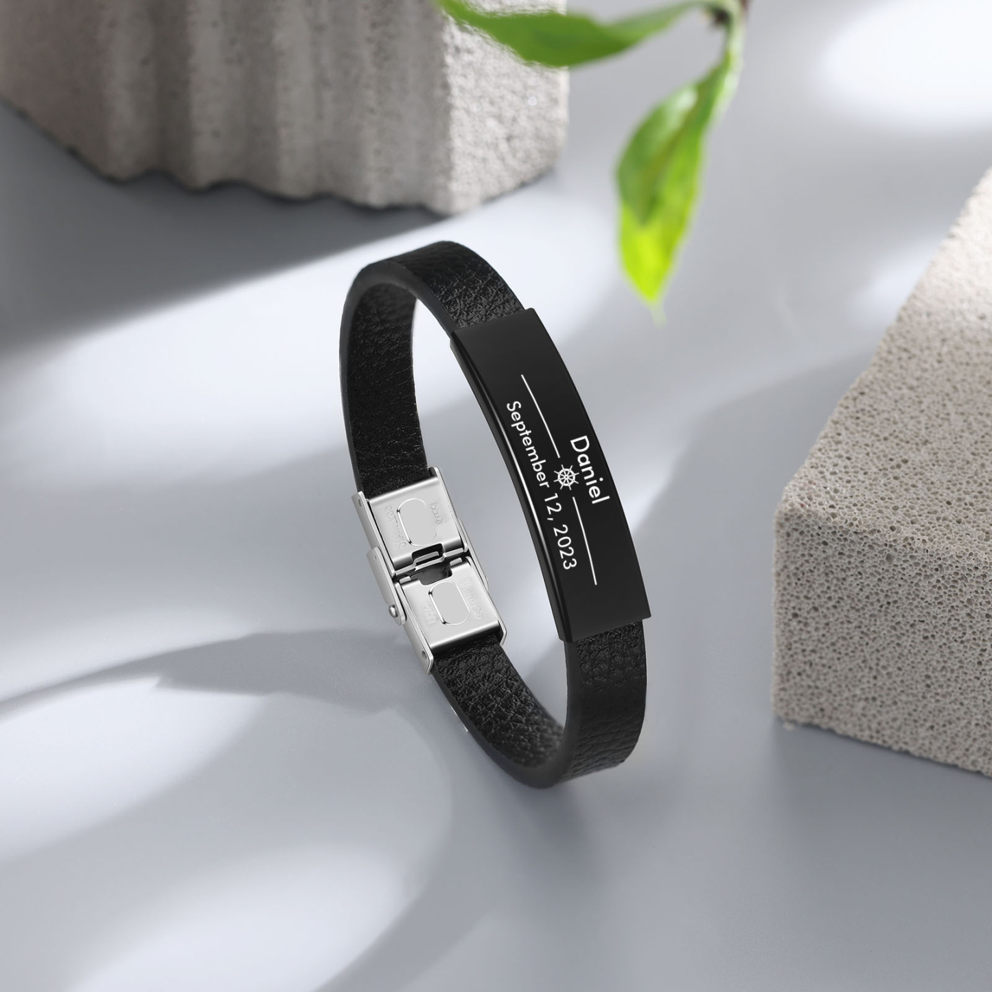 Pulsera de Cuero con Placa de Nombre y Fecha Personalizados -Jessemade ES