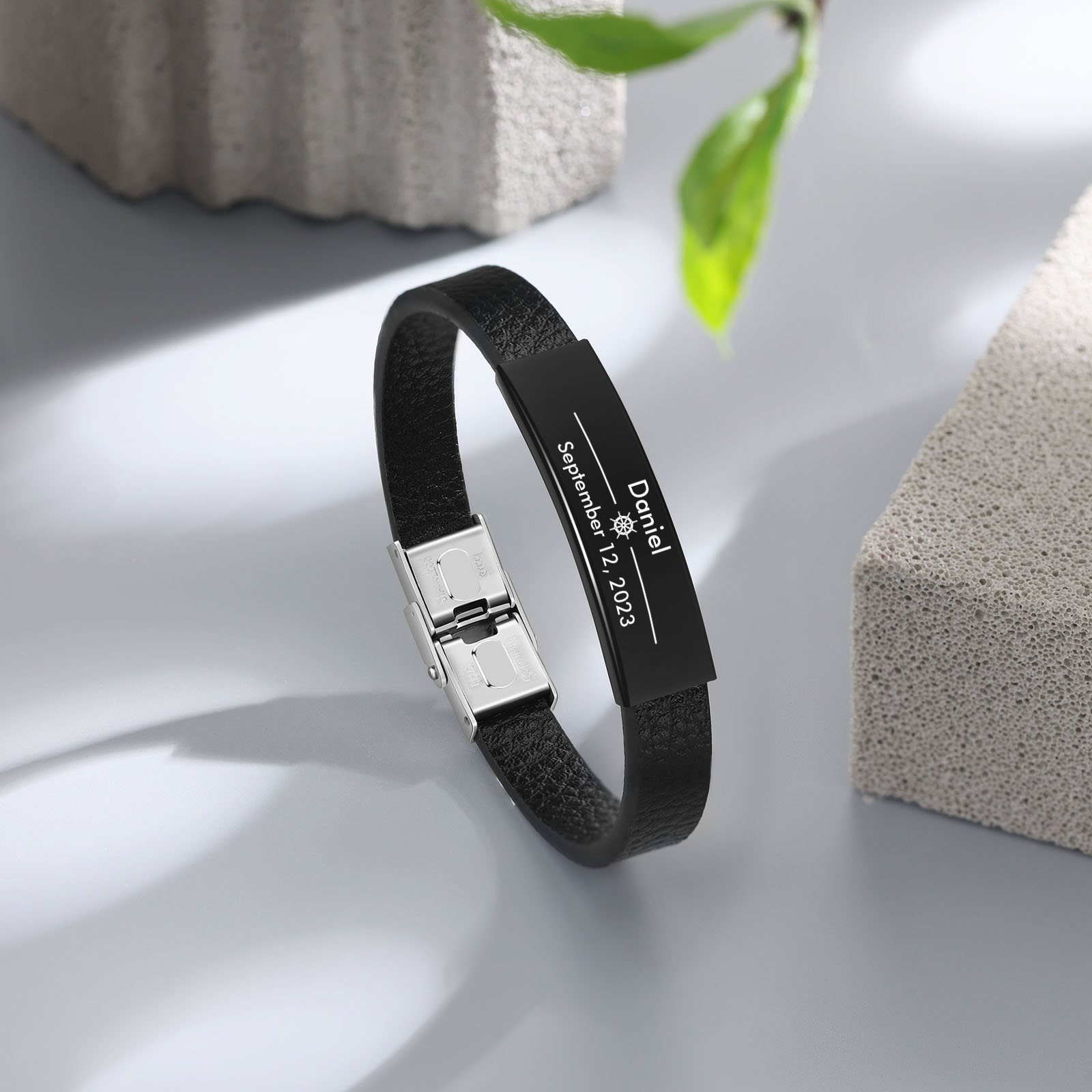 Pulsera de Cuero con Placa de Nombre y Fecha Personalizados -Jessemade ES