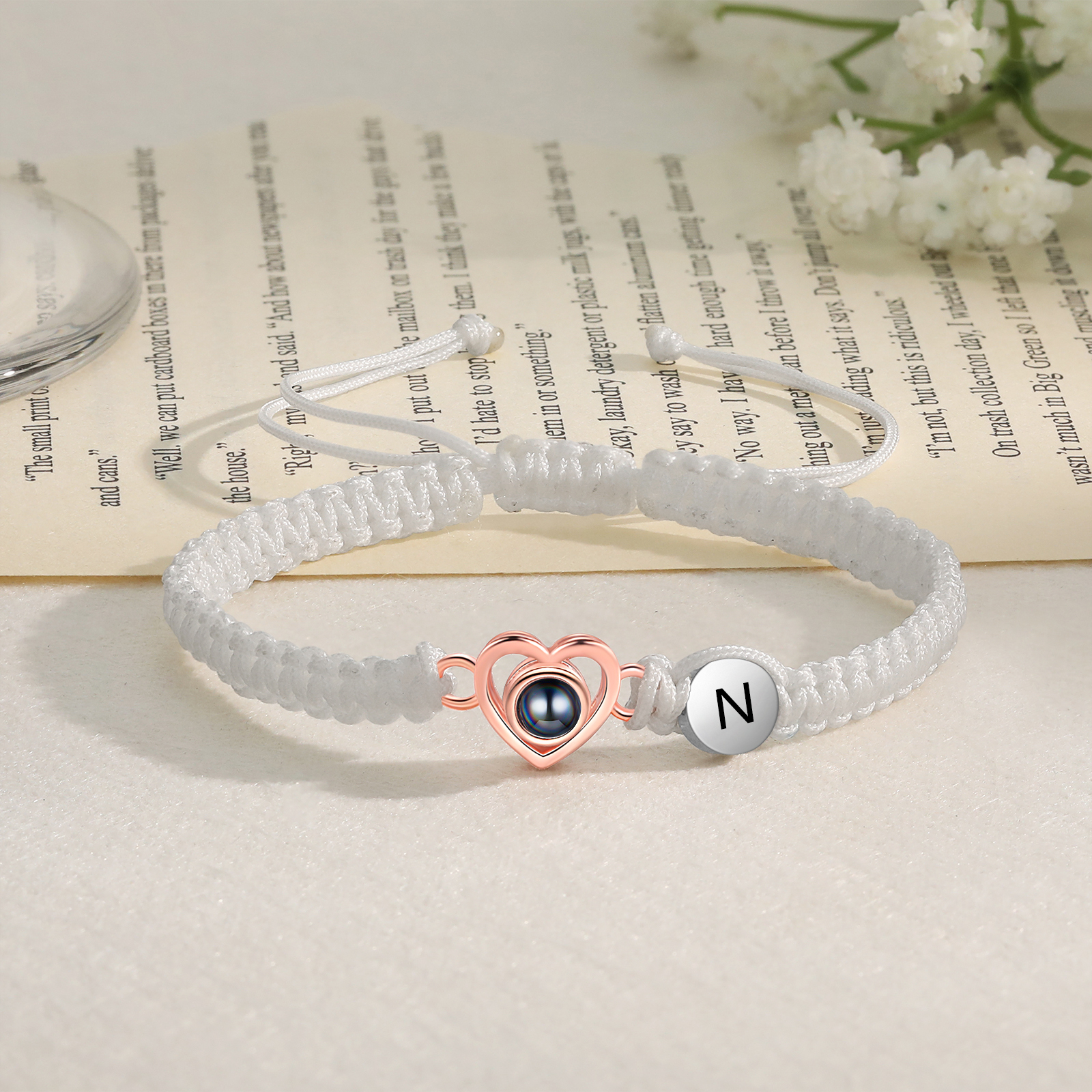 Pulsera con proyección de foto en color con dije de corazón y 2 colores de cuerda ajustable-Jessemade ES