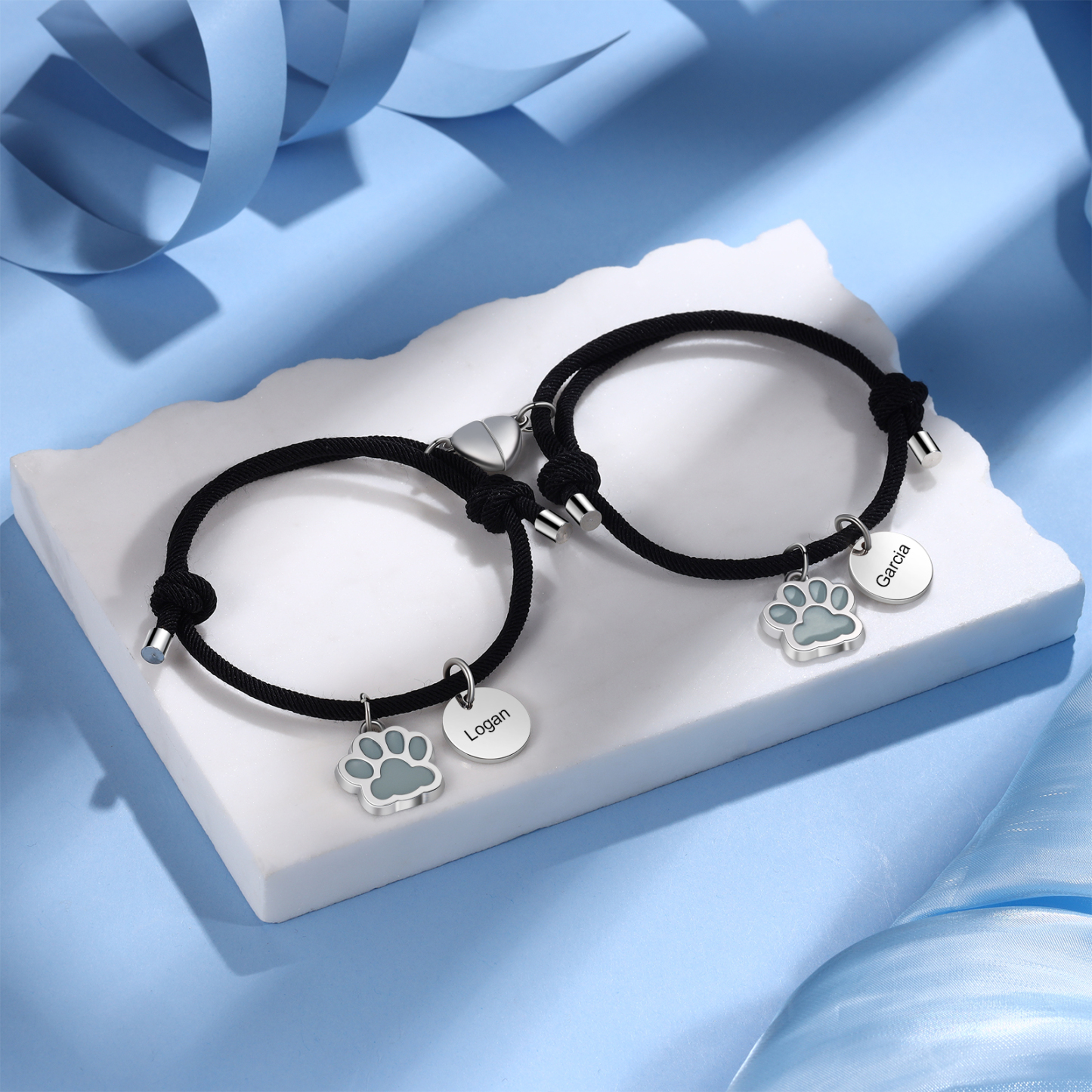 Pulsera para pareja de pata fluorescente 2 nombres personalizados con dije de corazón magnético-Jessemade ES