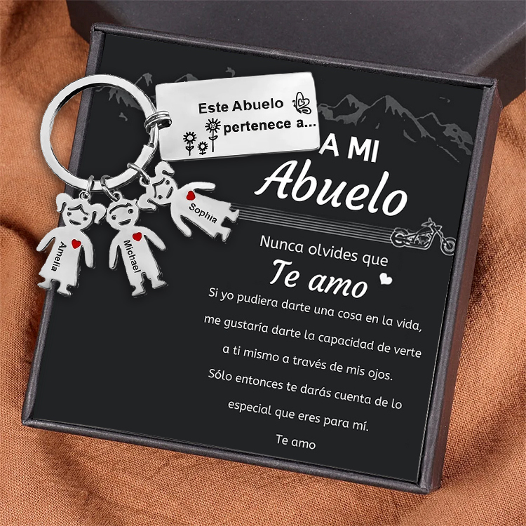 A mi abuelo - Llavero con 3 nombres personalizados de miembros de la familia grabados en muñecos del género correspondiente