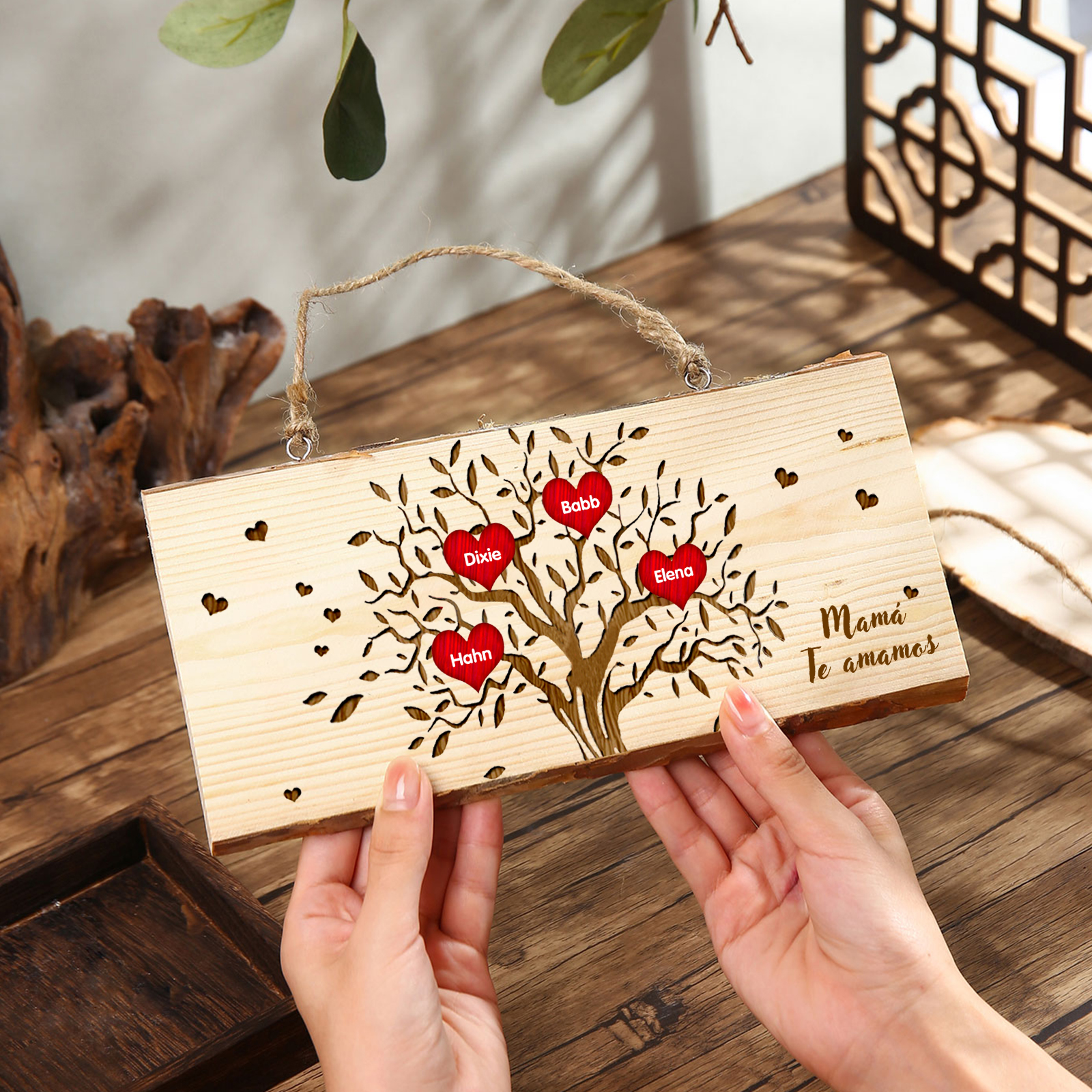 A mi mamá/abuela-Adorno de colgante personalizado con 2-6 nombres de madera árbol de la vida-Jessemade ES