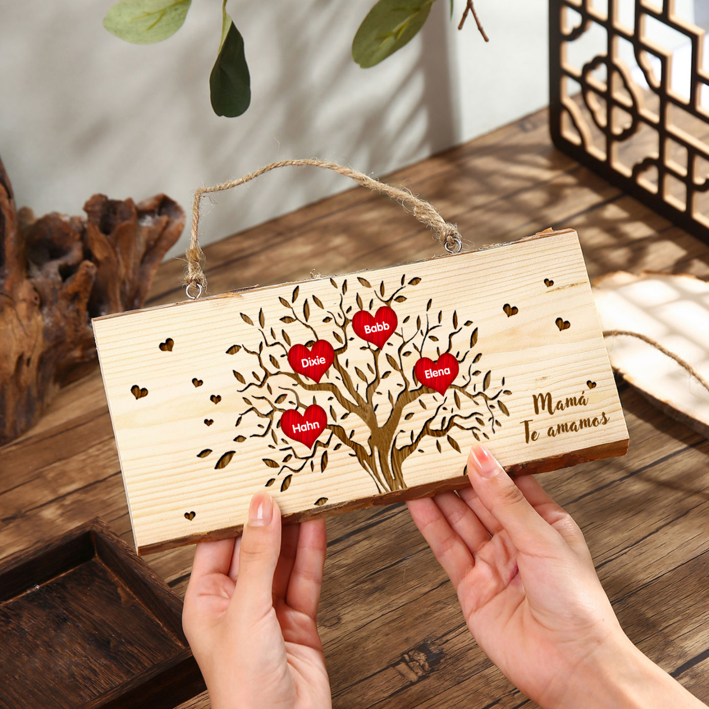 A mi mamá/abuela-Adorno de colgante personalizado con 2-6 nombres de madera árbol de la vida-Jessemade ES