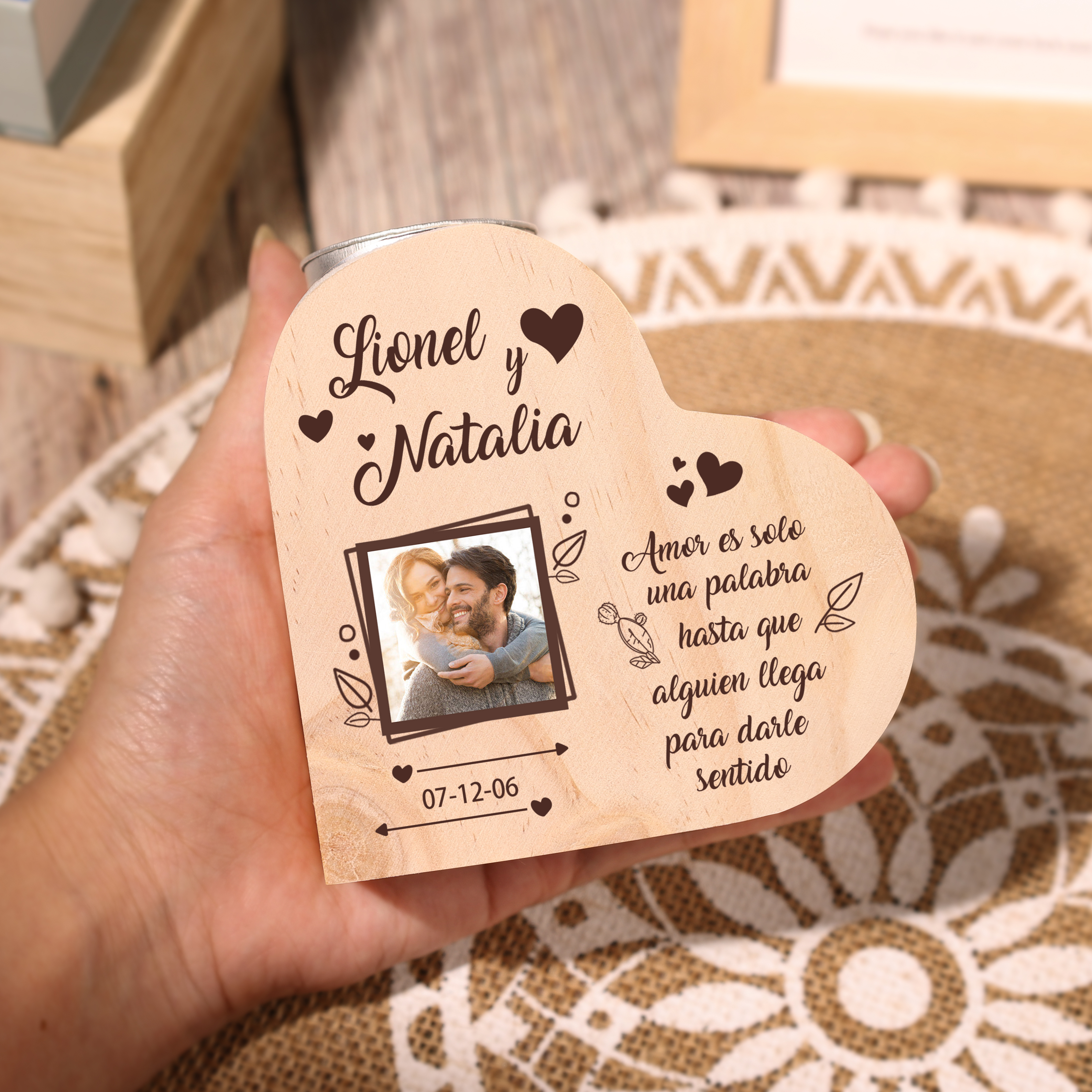 Candelero de madera con foto para pareja sin vela personalizado con texto y fecha-Jessemade ES