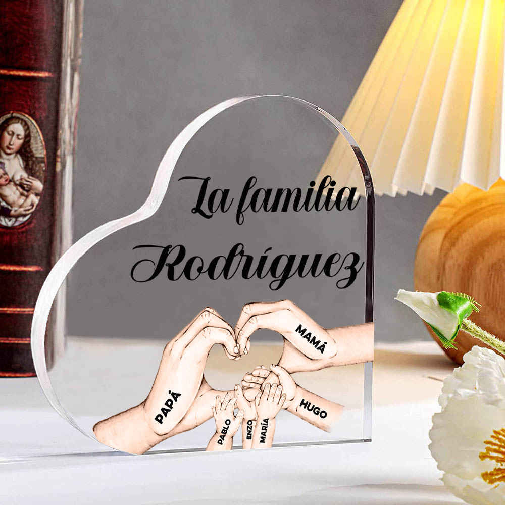 Placa de acrílico en forma de corazón mano a mano con 1 texto y 6 nombres personalizados-Jessemade ES