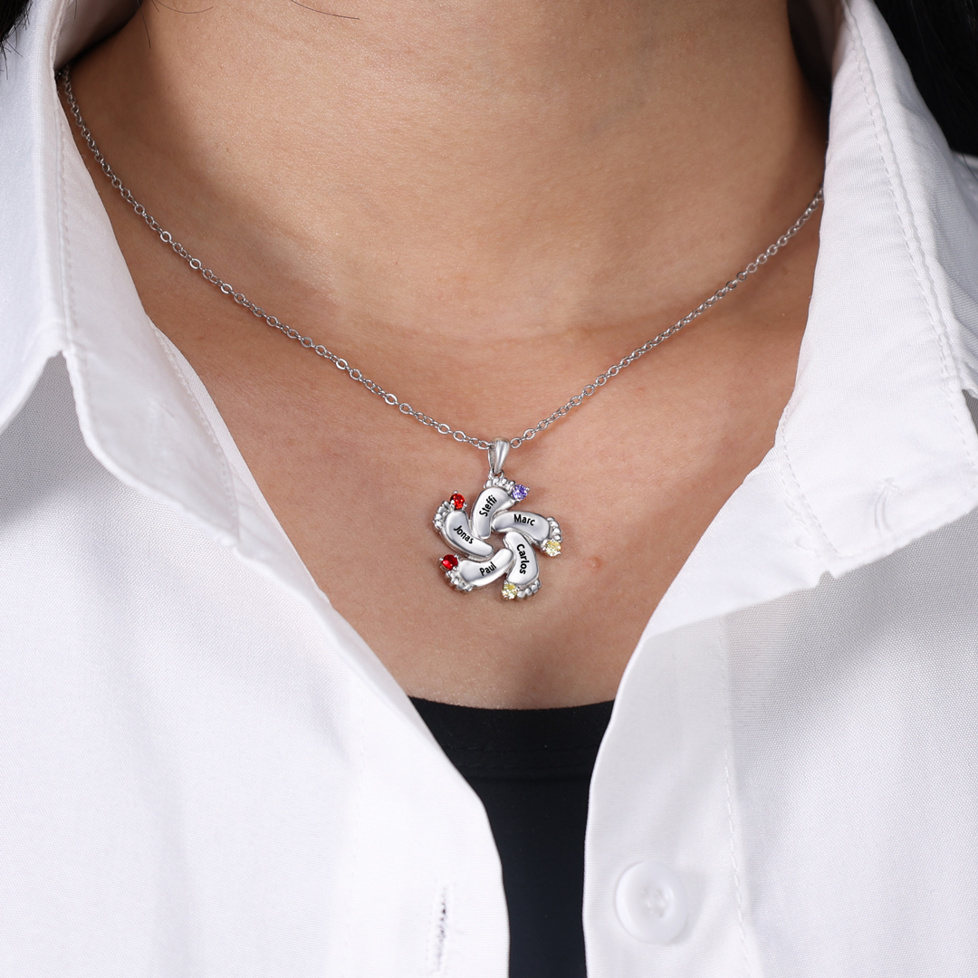 Collar con 5 nombres y 5 piedras de nacimiento personalizados en pies de bebé-Jessemade ES